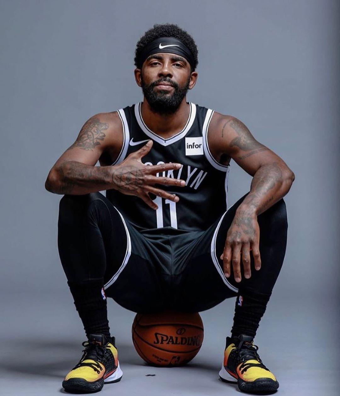 以及其背后 以及其背后