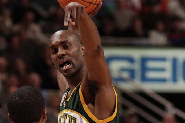 调整战术策 调整战术策