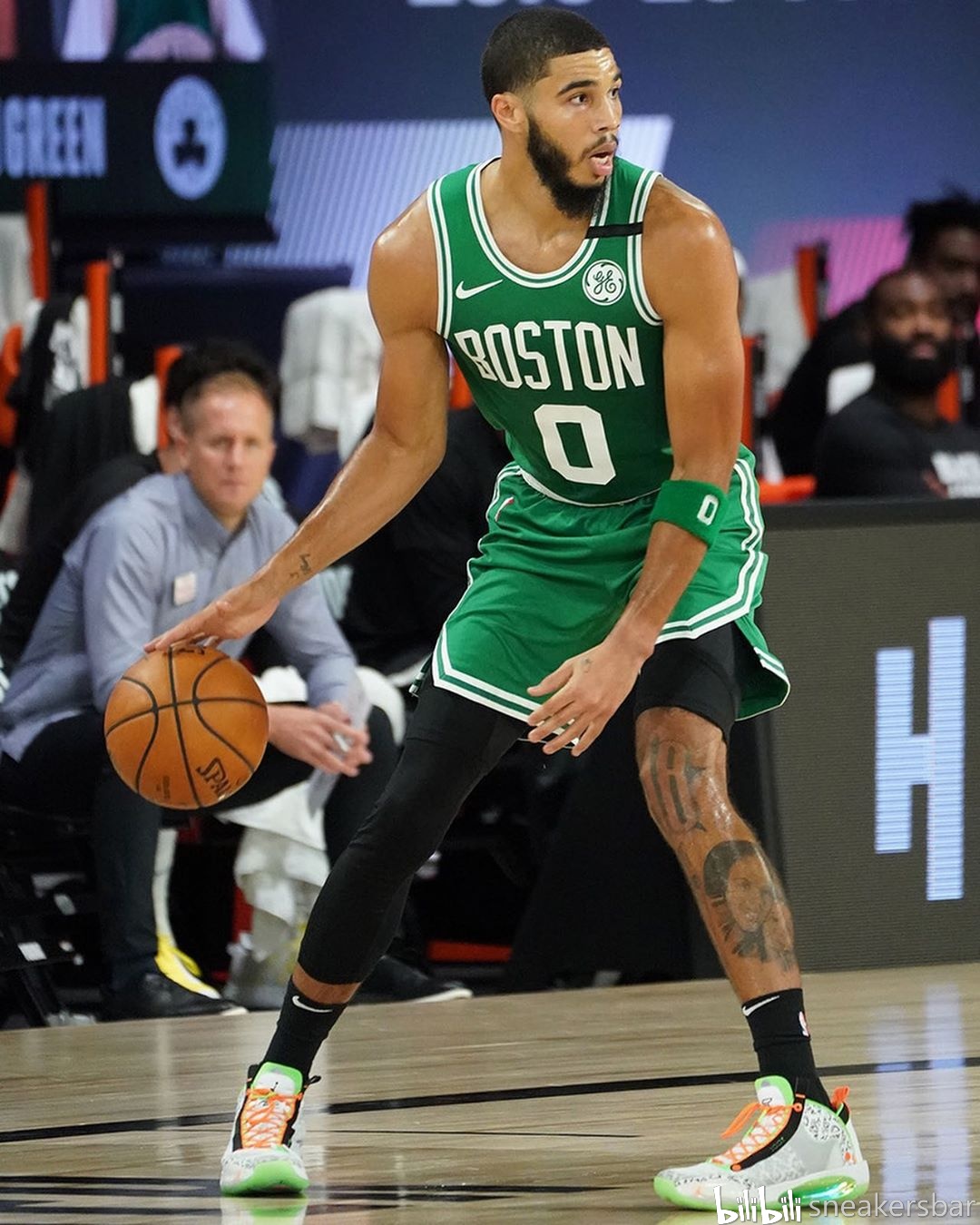 过体育活动 过体育活动