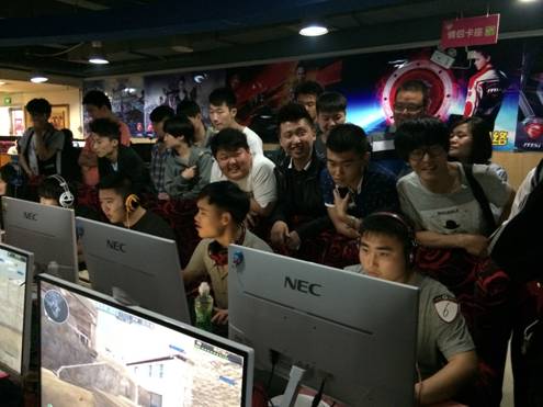 随着这位天 随着这位天