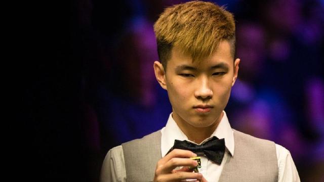 举办首届速 举办首届速